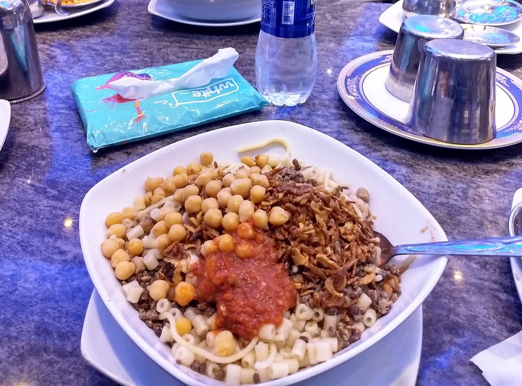 منيو وأسعار مطعم كشري أبو طارق