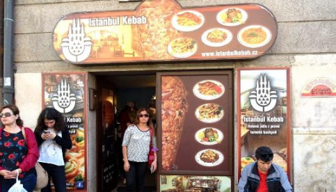 أشهر المطاعم الحلال في براغ