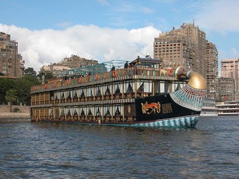 الباخرة الفرعونية