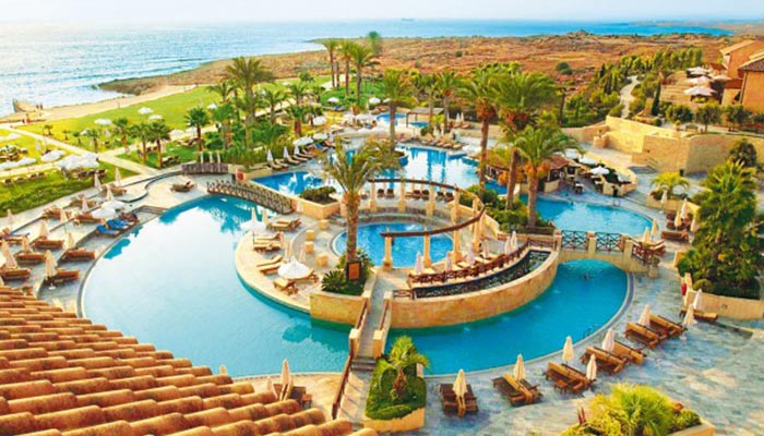 Photo of رحلات شهر العسل خارج مصر 2024 وأهم الوجهات السياحية